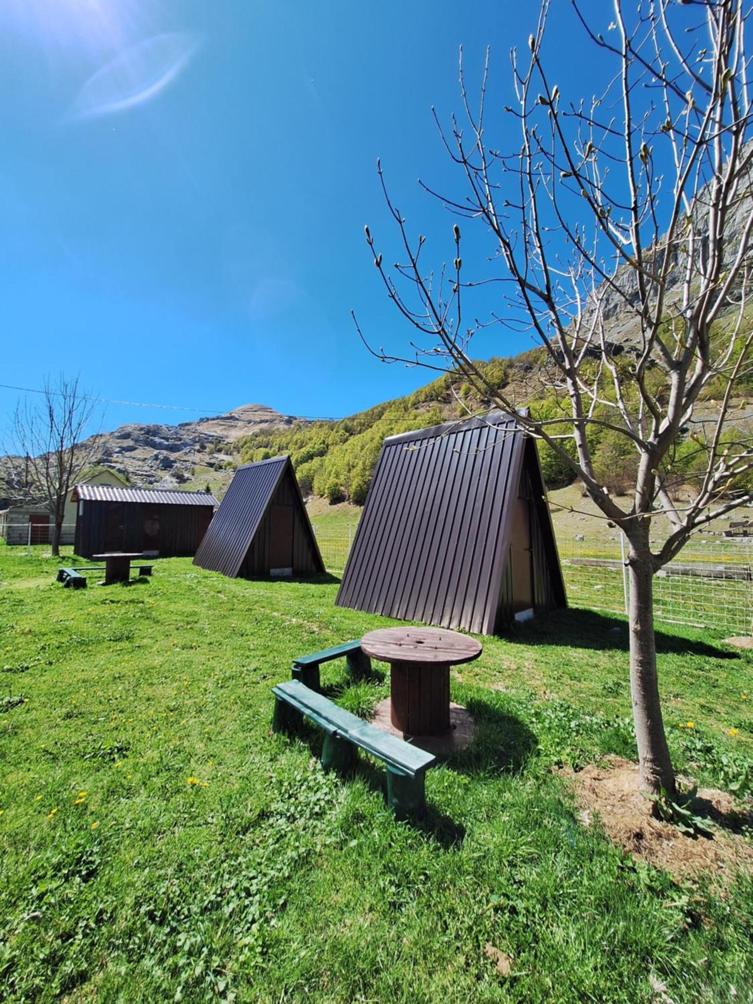 Katun Mokra Accommodation & Horseback Riding Podgorica Exterior foto
